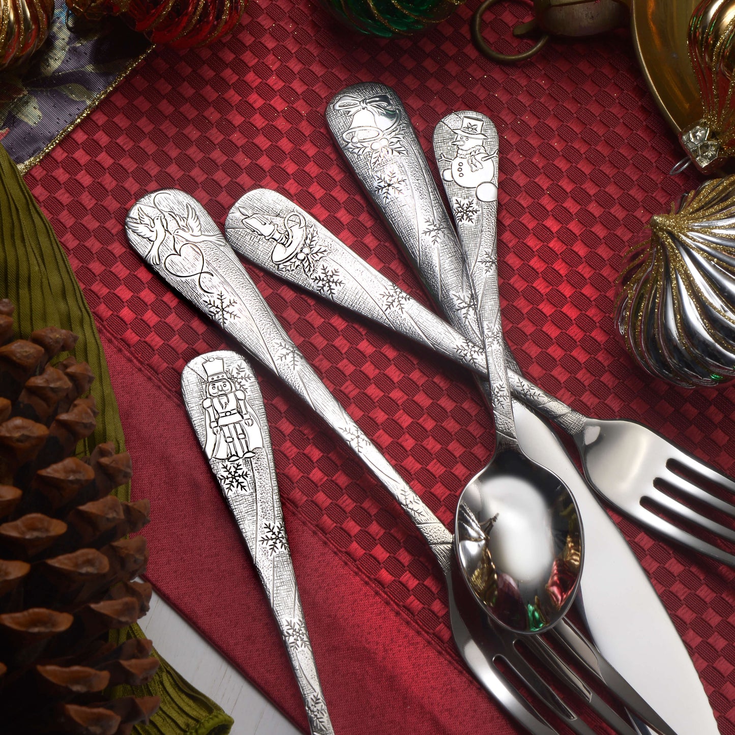 Winter Holidays Christmas Flatware Set